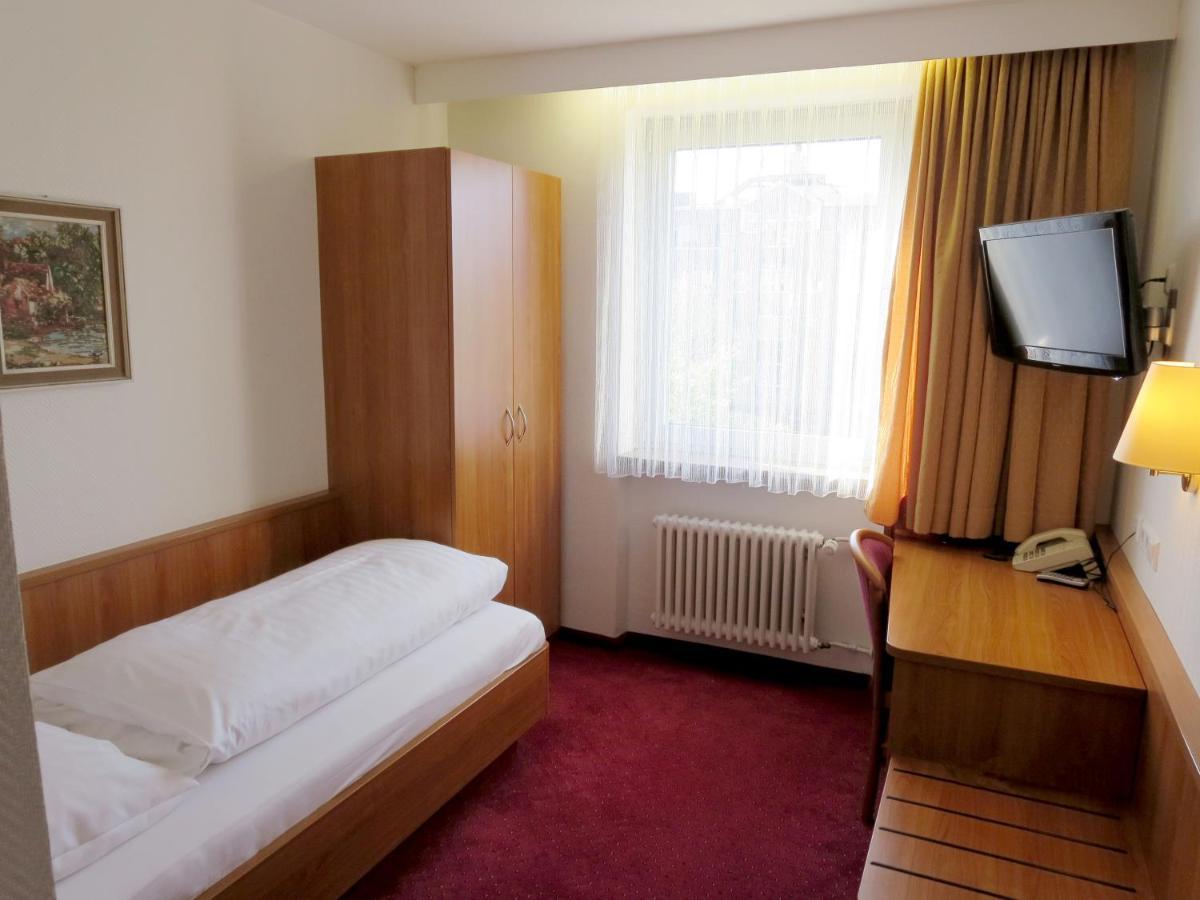 Hotel Find Stuttgart Eksteriør billede